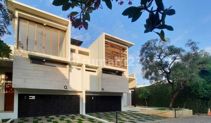 F02 Townhouse Baru Strategis Ampera Jakarta Selatan