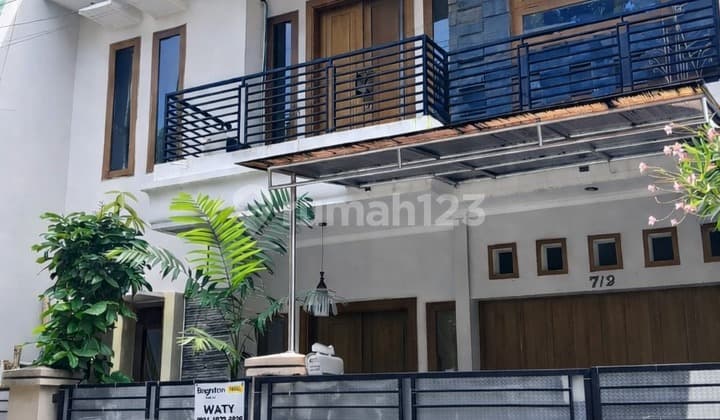 Y387 Rumah Bagus Depan Taman 135 M2 Rawamangun Jakarta Timur