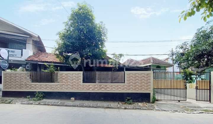 S719 Rumah Pinggir Jalan Hitung Tanah Murah Pekayon Bekasi Selatan