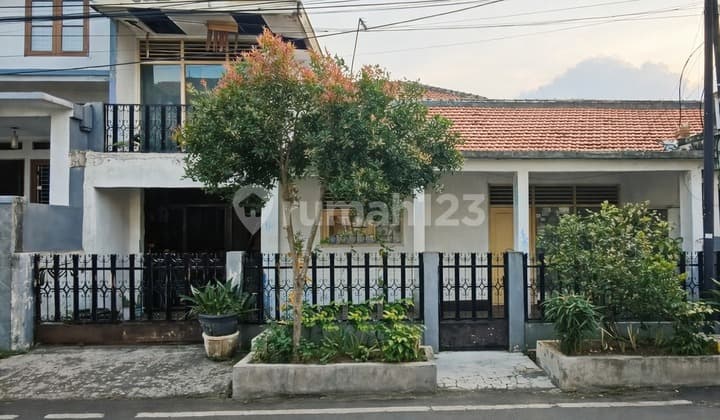 Da04 Rumah Lama Hitung Tanah Murah Rawamangun Jakarta Timur