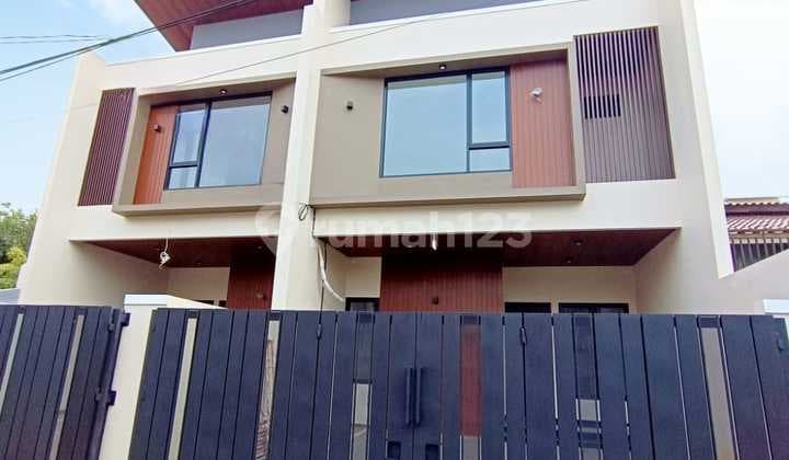S305d Rumah Baru Modern Kualitas Ok di Rawamangun Jakarta Timur