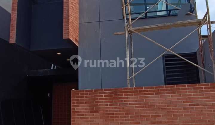 S676 Rumah Baru Modern Murah di Jatibening Baru Bekasi