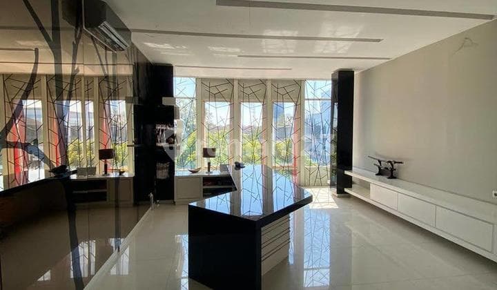 For Sale: Darmo Permai Utara Main Road Zero-Lot Shop House, West Surabaya, Suitable for All Types of Businesses, Luxuriously Furnished.