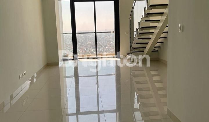 VIE LOFT SOHO CIPUTRA WORLD DENGAN DESIGN KANTOR DAN RUMAH TINGGAL YANG NYAMAN