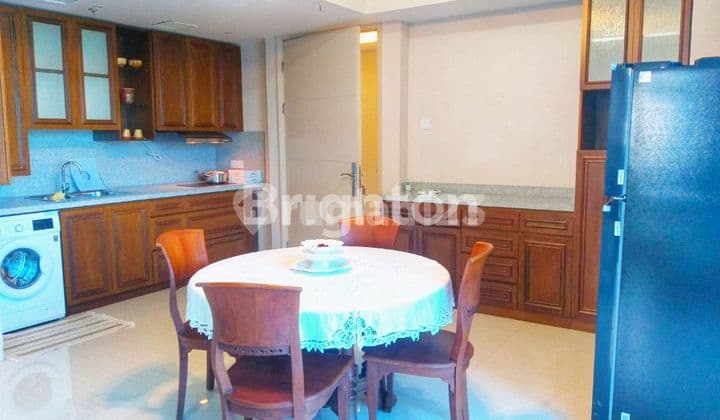 Apartemen LARIZ MANSION Lantai 15 FULL FURNISH PAKUWON MALL SURABAYA BARAT