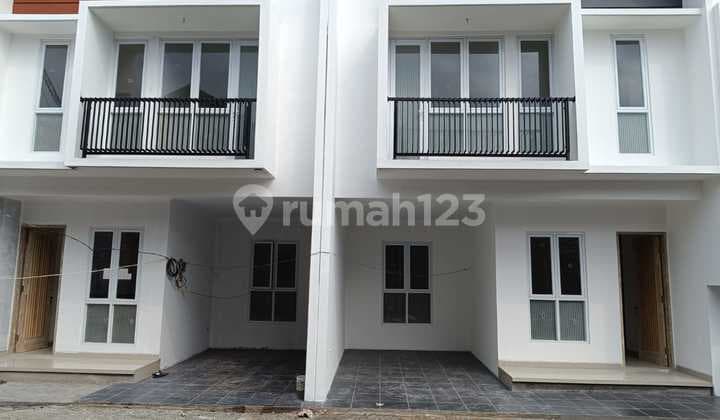 Rumah Murah di Jatiwaringin Dalam Cluster, Dekat Tol & LRT