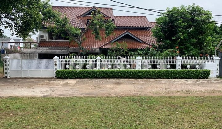 "Hunian Langka LT 620 M² Nempel Jakarta Selatan - Harga Nego