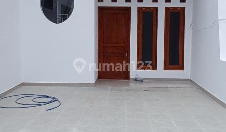 Rumah Siap Huni di Kodau Ambarapura, Dekat Tol & LRT Cikunir 1