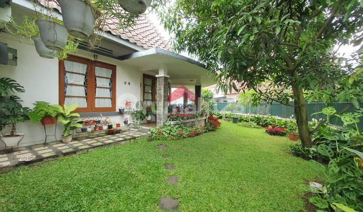 Dijual Rumah Heritage Sayap Gedung Sate, Sayap Citarum