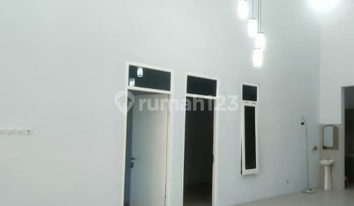Rumah Siap Huni Di Pondok Tjandra Candra Merr