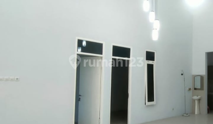 Rumah Siap Huni Di Pondok Tjandra Candra Merr