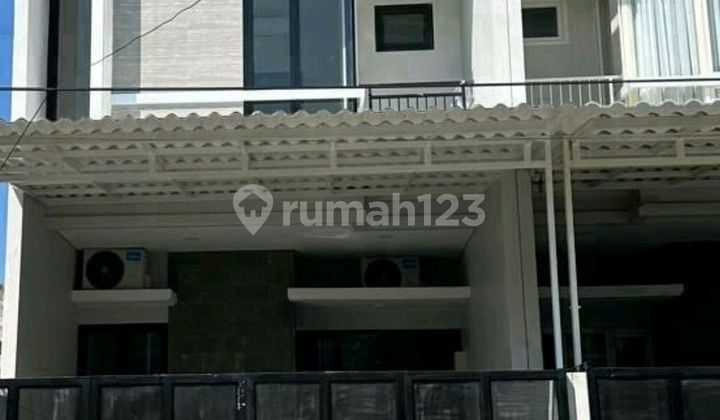 New Cheap Fresh 2-Story House in Kutisari Surabaya Near Rungkut Jemursari