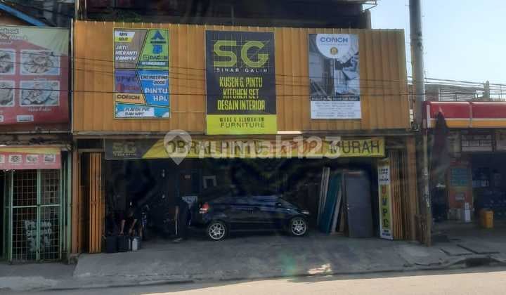 Rumah Tinggal 3Lantai Dijalan Raya Rancaekek Dekat Samsat
