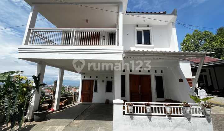 Rumah Semi Villa 2Lantai di Pasanggrahan Ujungberung Kodya Bdg
