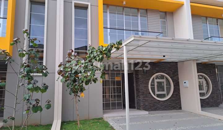 Rumah Siap Huni di Arcadia Residence, Pik2