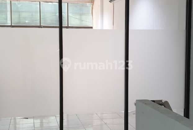 Disewakan Ruko Hadap Utara