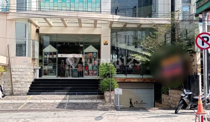 Business Headquarters Building Near UGM