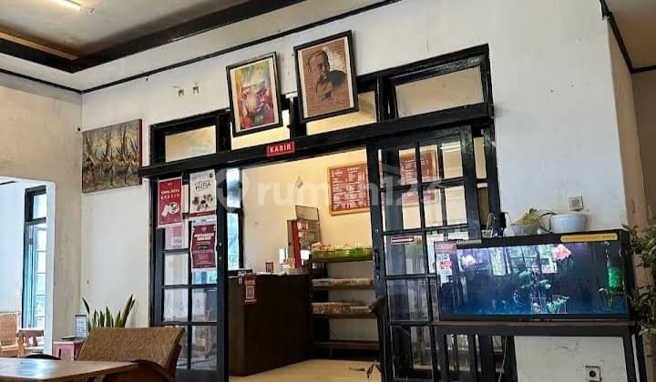 Strategic House in the Center of Yogyakarta City