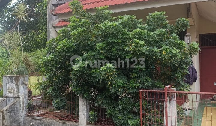 Rumah Murah Dekat Taman Di Galaxy Bekasi