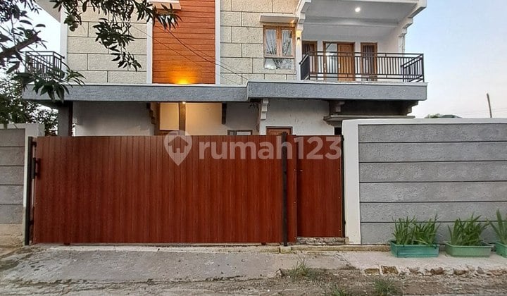 Rumah Hook Bagus Dekat Kfc Alamanda Karang Satria Bekasi