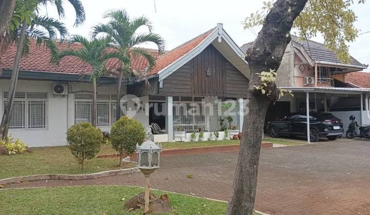 Rumah Luas Cipinang Besar Dekat Lrt Cawang