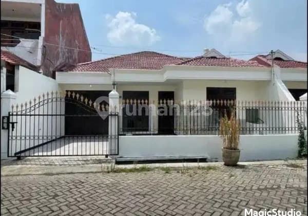 Rumah Murah Renov siap huni 1 lantai Ex Rumah Dinas Kepala Bank