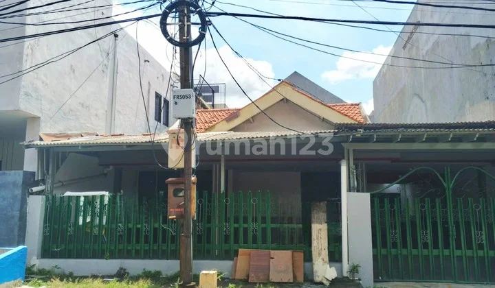 Dekat Kampus Ubaya Tenggilis, Kamar Jumbo & Siap Huni di Rungkut Mejoyo - Surabaya Timur