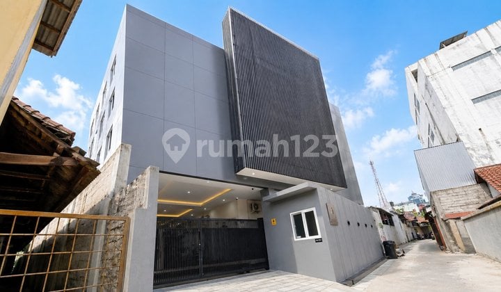 Sale of Boarding House in Central Jakarta, 79 Rooms Near Merdeka Palace