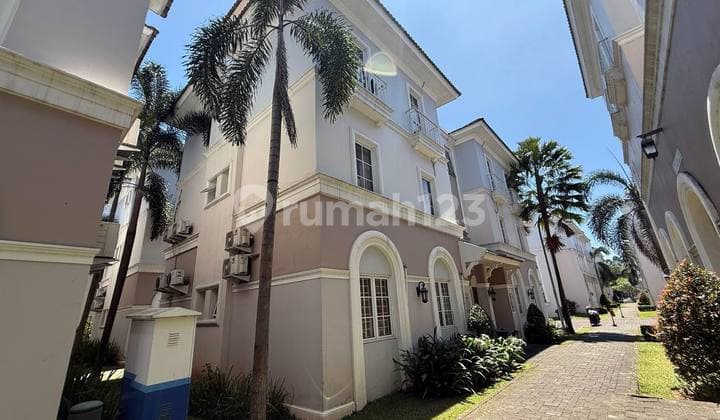 Selling Boarding House in BSD, Active, Rented, 12 Rooms, Fully Furnished