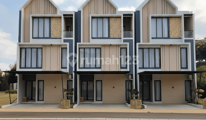 Rumah Pinggir Jalan Akses 2 Mobil, 5 Menit Mall Pejaten