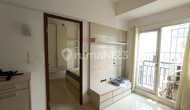 Apartemen 2 Kamar Tidur Furnished Bagus Di Jakarta Barat