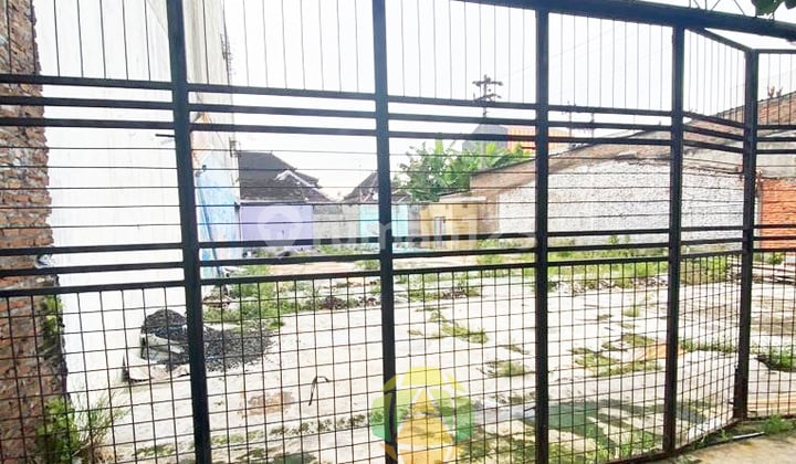 Tanah Siap Bangun Dekat Pura Mangkunegaran Tanah Siap Bangun Dekat Pura Mangkunegaran