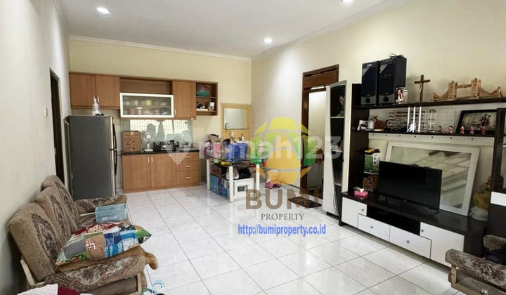 Rumah Lokasi Strategis di Jebres Dekat Kampus Uns