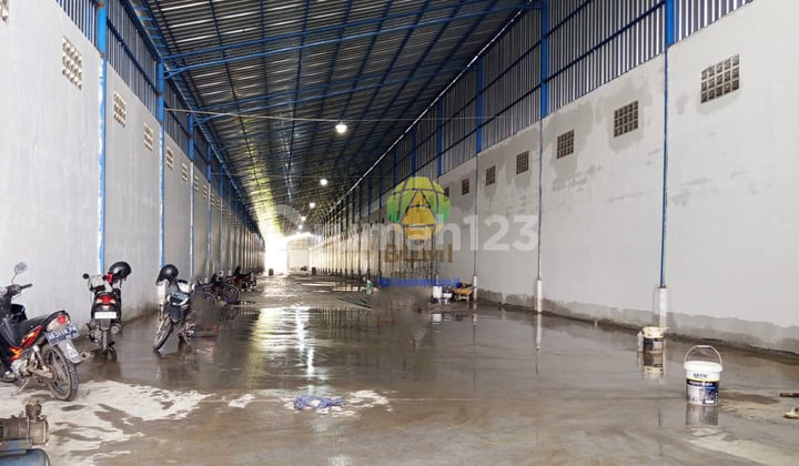 New Warehouse Ready to Use, Strategic Location in Kartasura