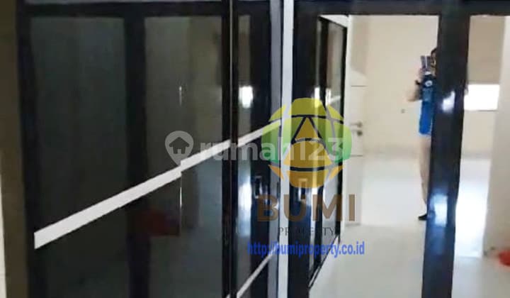 Rumah 1 lantai semi furnished di komplek perumahan plamongan semarang