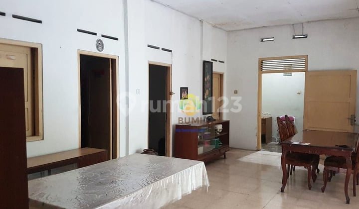 Rumah luas siap pakai di Jajar, solo