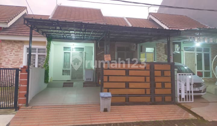 Rumah Cantik Full Granit Di Greenwood Bukit Cimanggu City SHM - Sertifikat Hak Milik