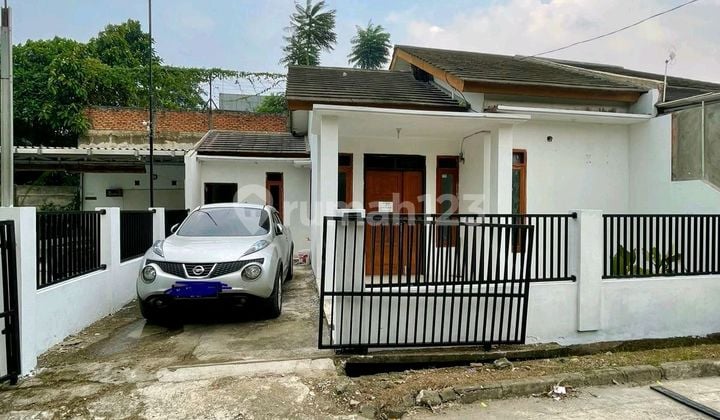 Beautiful House in Pondok Gading Parung