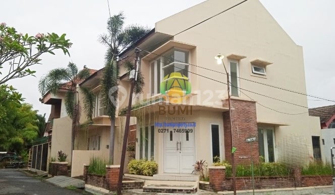 Hunian 2 Lantai Lokasi Solo Baru Komplek Perumahan