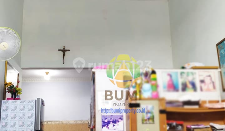 Nice House in the Solo Baru Housing Complex Area