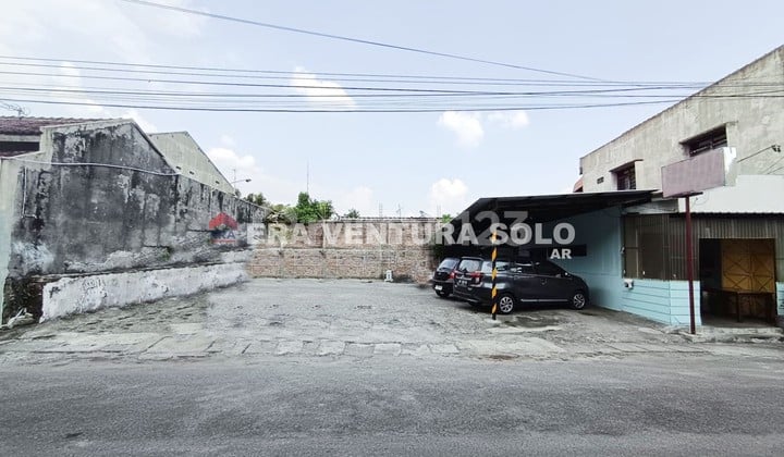 Tanah Pekarangan Siap Bangun Tengah Kota Solo