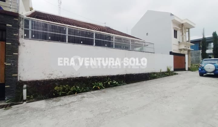 Villa Bagus di Karangpandan, Karanganyar