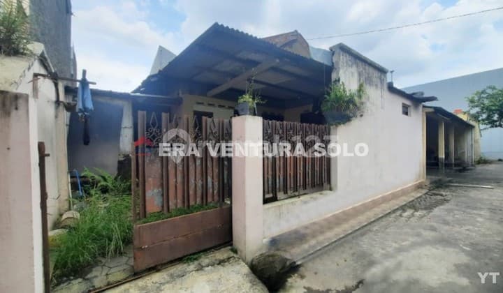Rumah Lama Hitung Tanah Strategis Sriwedari Solo