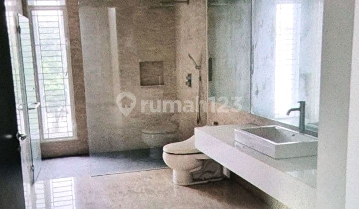 For Sale ASAP House in Daan Mogot Baru Cluster, Gilimanuk, West Jakarta