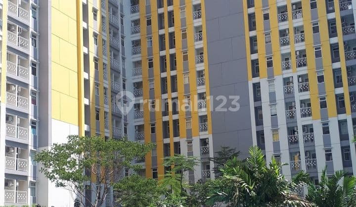 JUAL CEPAT Apartemen Summarecon Bekasi - Springlake 2 Kamar Tidur Baru Unfurnished