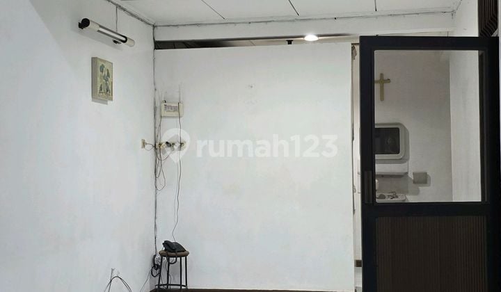 Rumah.1.5.lantai Janur Asri.kelapa.gading Jakarta Utara