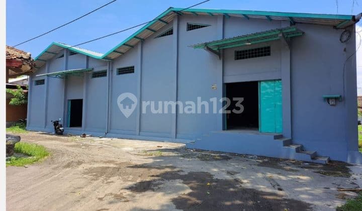 Gudang siap pakai di pabelan dekat solo akses container