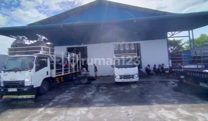 Warehouse Suitable For Factory In Red Zone Container Access In Parangjoro, Sukoharjo