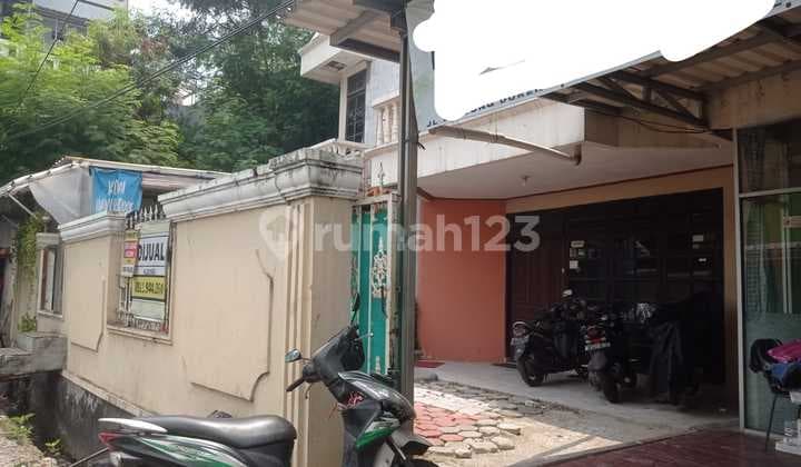 Rumah Lama Tanjung Duren Jakarta Barat Cocok Untuk Kosan
