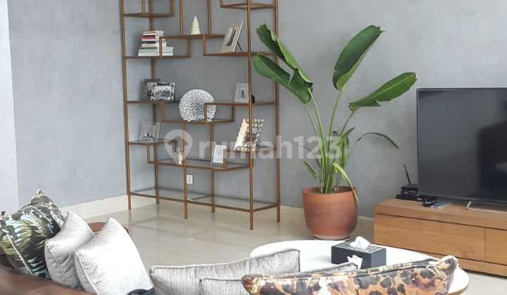 Oakwood LA Mansion 3BR Fully Furnished Apartment